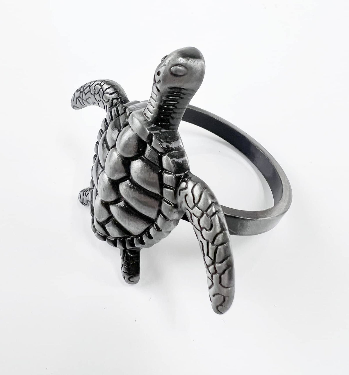 Fennco Styles Nature's Touch Sea Turtle Metal Napkin Rings, Set of 4 – Bronze Sea Creatures Napkin Holders for Family Dinner, Themed Party, Table Décor, Banquets, Holidays and Special Occasion