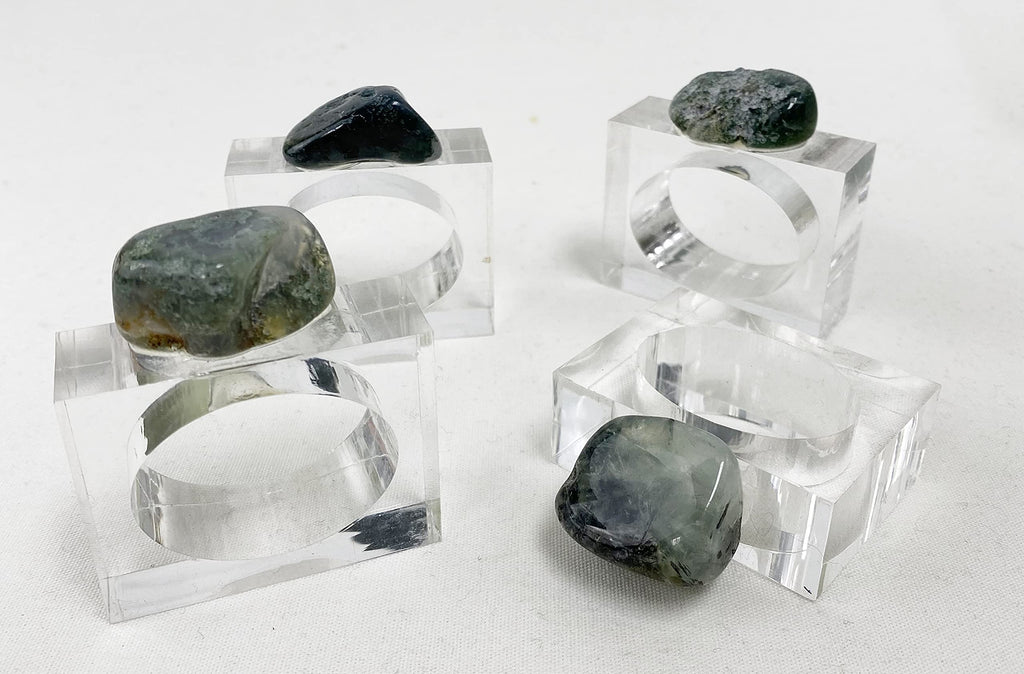 Fennco Styles Natural Stone Napkin Rings, Set of 4 - Natural Rock Napkin Holders for Home Décor, Dining Table, Banquet, Everyday Use and Special Occasion