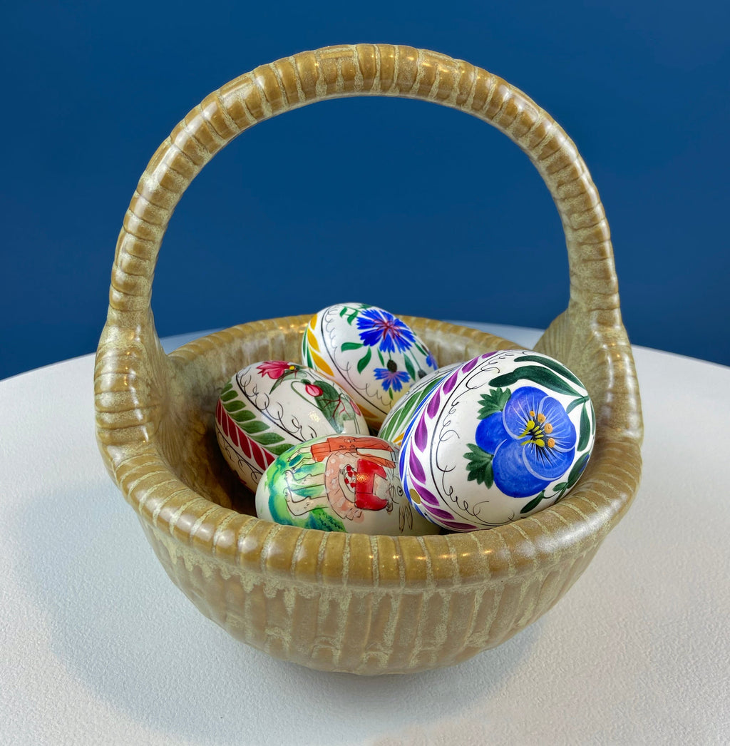 Gold-Brown Ceramic Wicker-Look Egg Basket