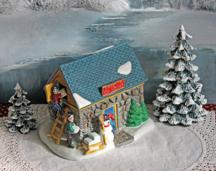 Dickens Collectibles Frost's Ice House, Lighted