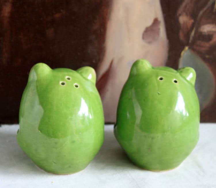 Occupied Japan Frog Salt & Pepper Shakers, H952