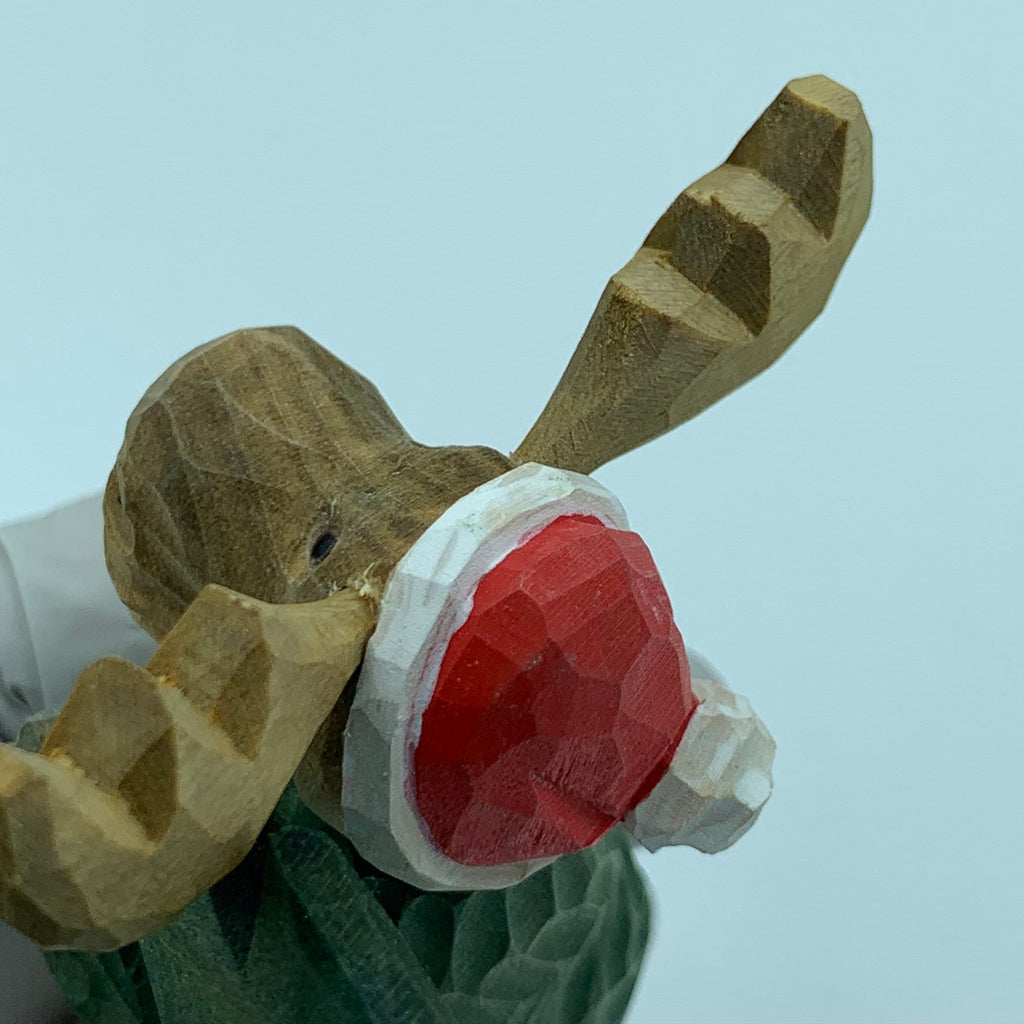 YEEYAYA bull elk  Stag Buck deer Hand Carved Wood sculpture Wood collectibles hand made wood Figurines reindeer Figurine Merry Christmas gift