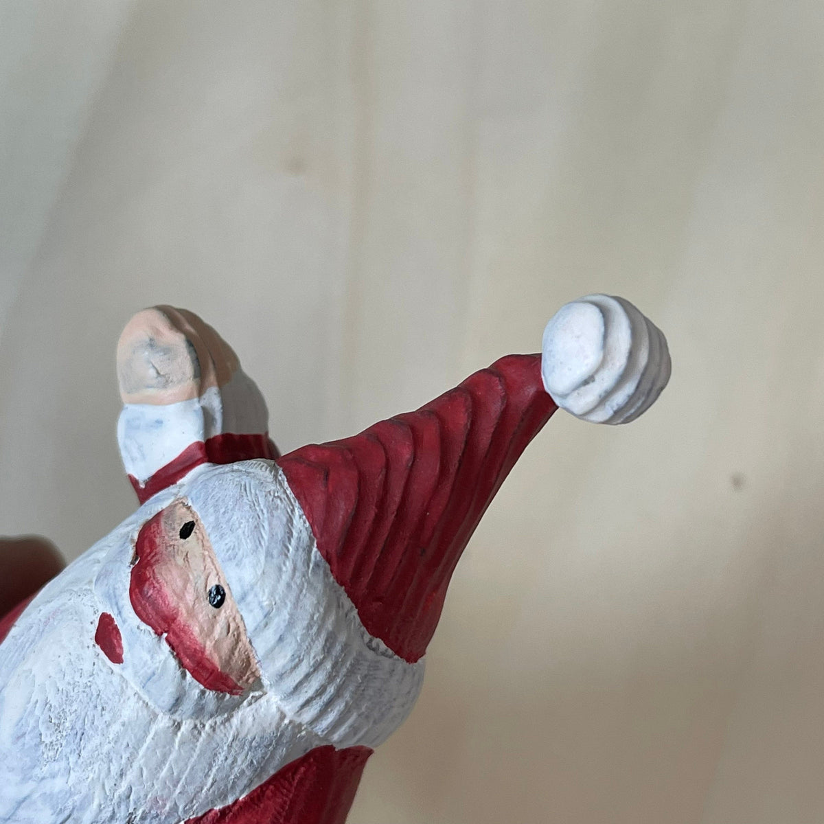 YEEYAYA Santa hi Wood sculpture Hand Carved Wood Wooden Santa Claus Figurine  Wood Statue Room Decor home Decor Merry Christmas gift