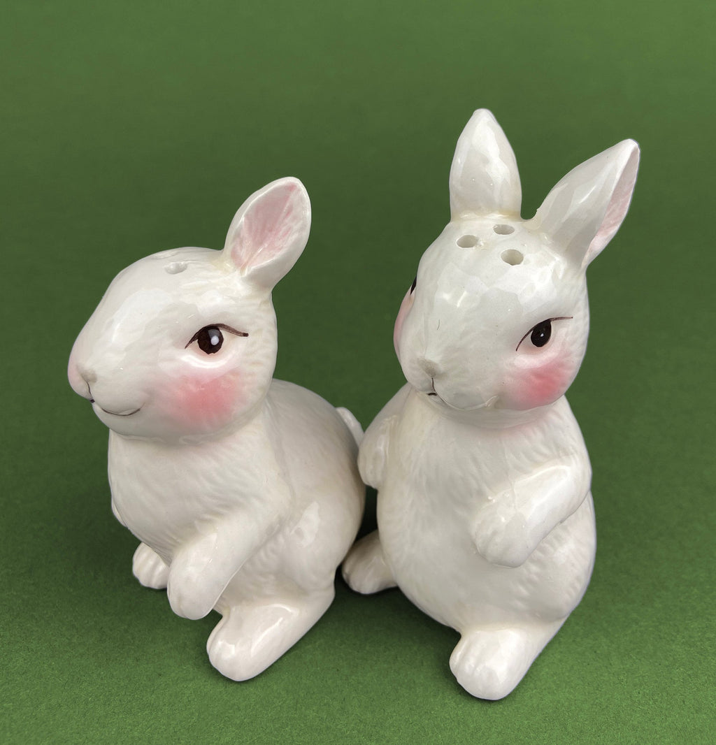 Otagiri Dressed Bunny Salt & Pepper Shakers
