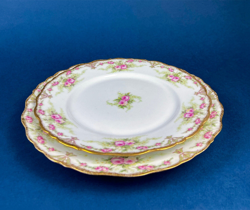 Limoges Elite Rose Garland Plates, Pair