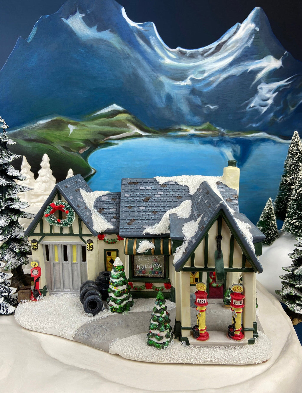 Holiday Time Potterville Victorian Train Station