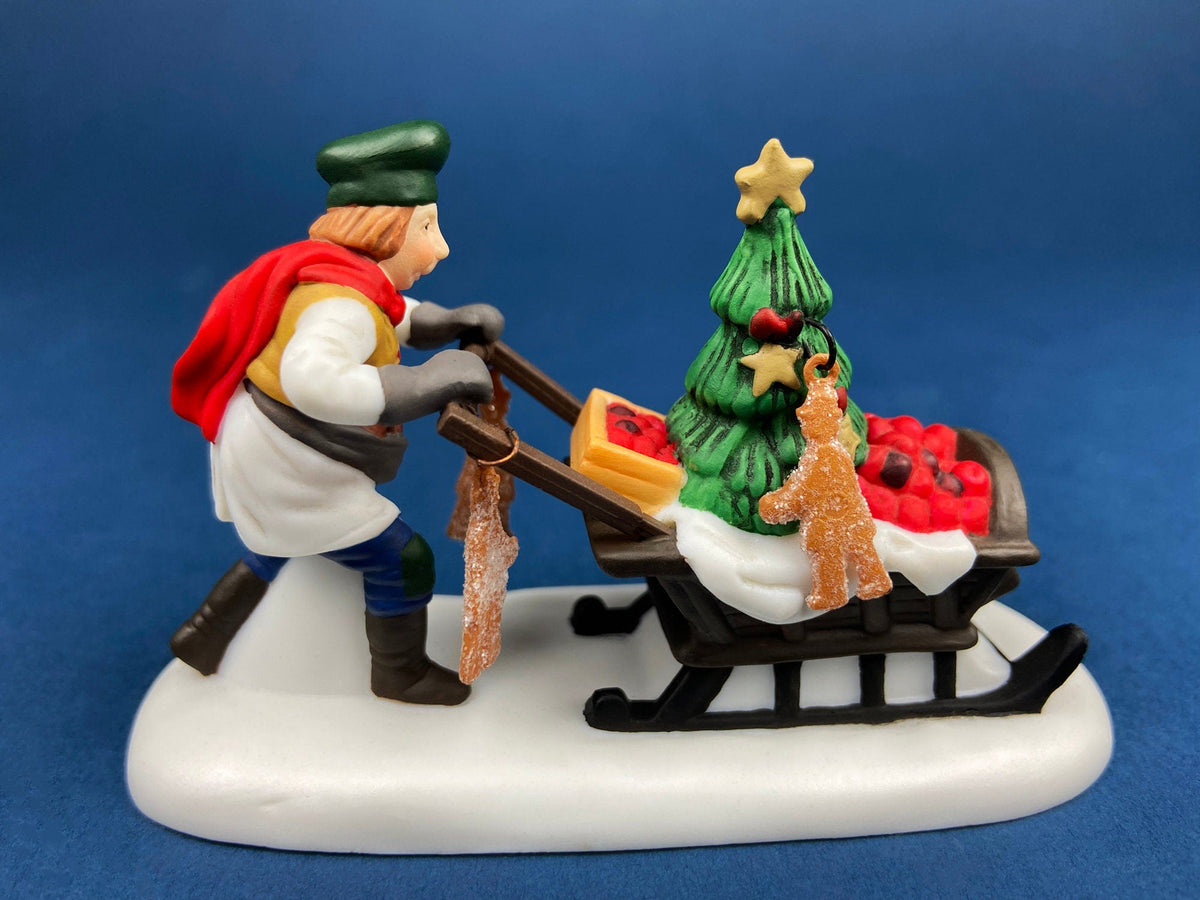 Department 56 Dickens' Village Gingerbread Vendor