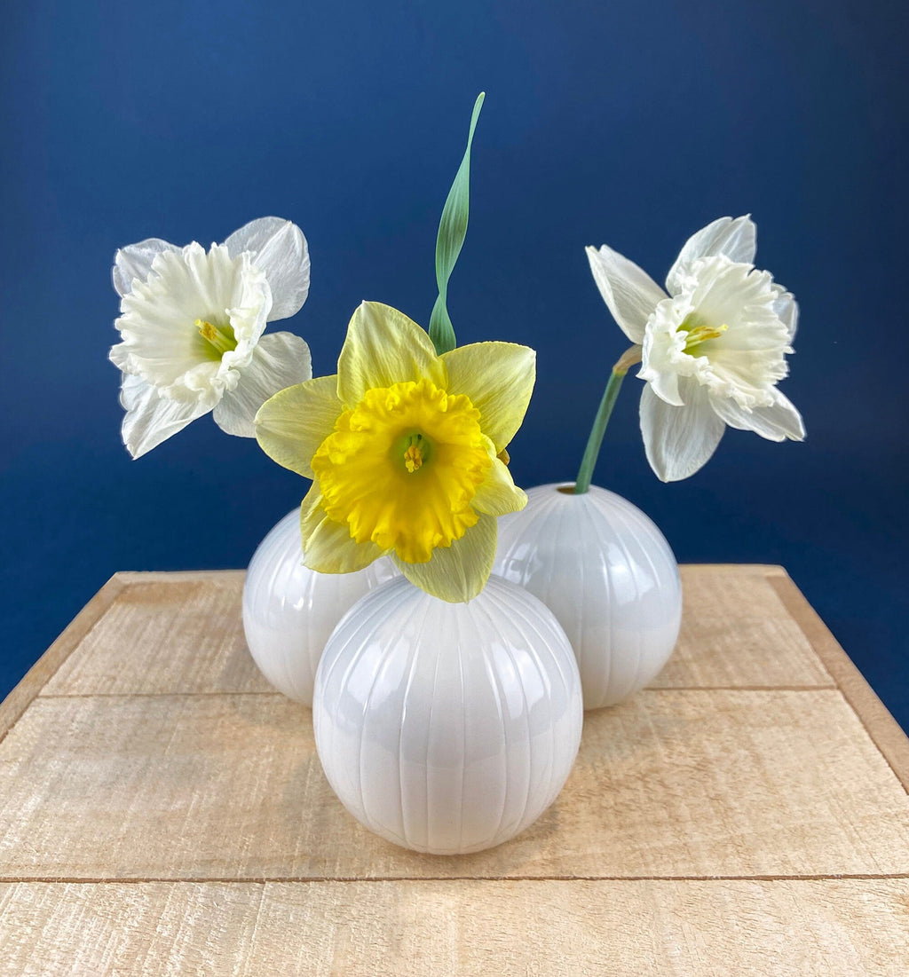 White Porcelain Spherical Bud Vases, Set of 3