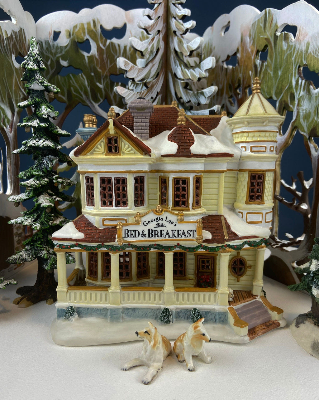 Lighted Porcelain Red Victorian with Green Roof