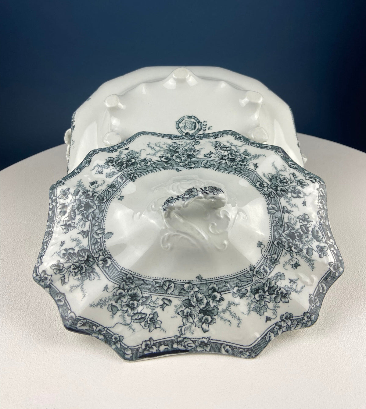 Wedgwood Violet Oval Tureen