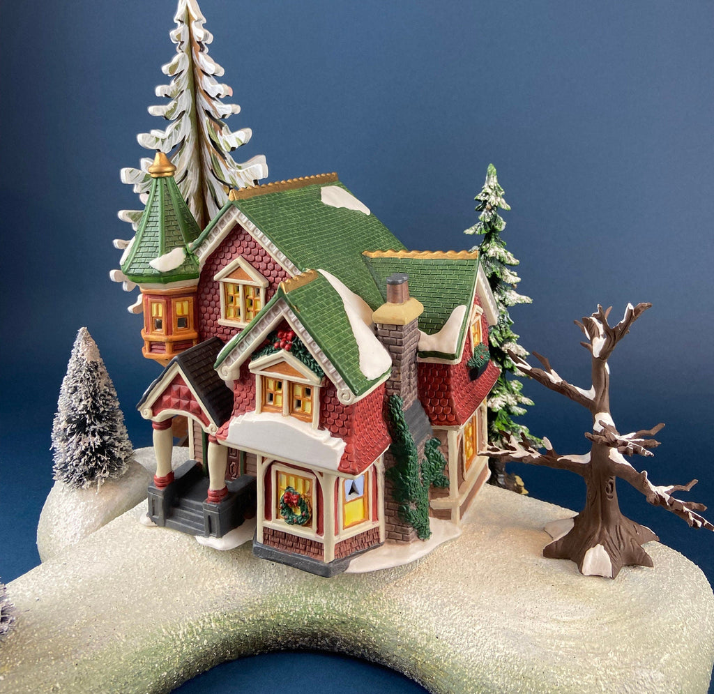 Lighted Porcelain Red Victorian with Green Roof