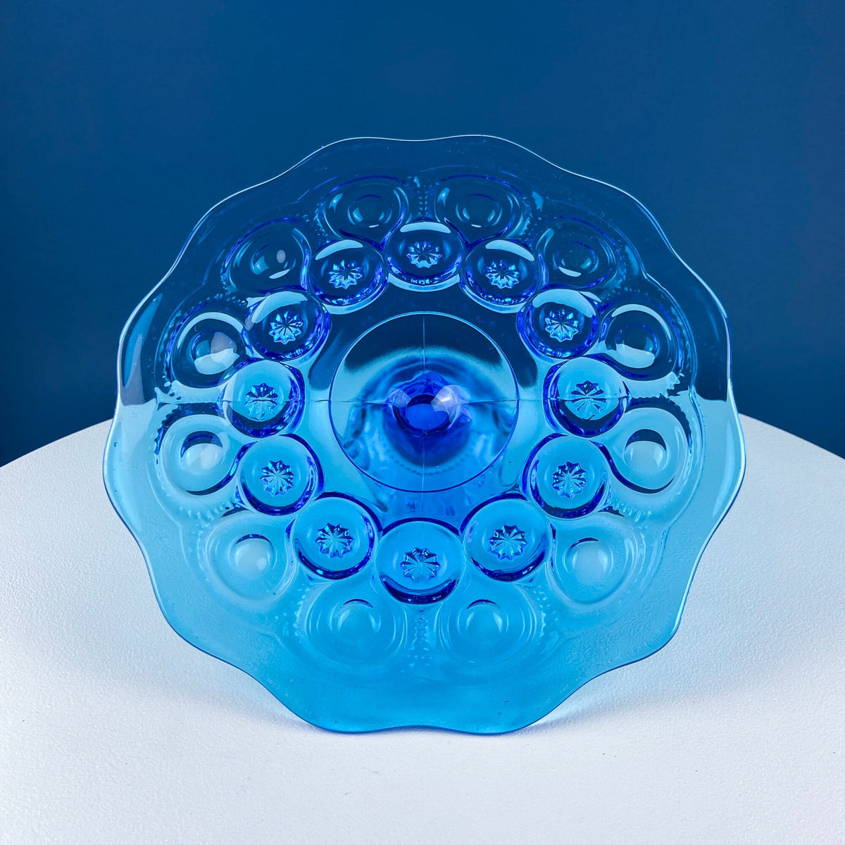 L.E. Smith Aqua Moon and Stars Glass Stand