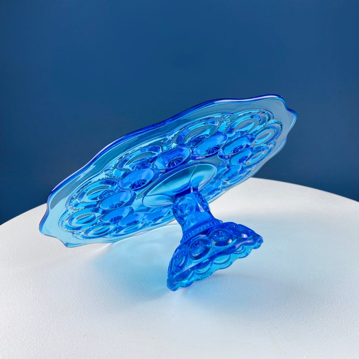 L.E. Smith Aqua Moon and Stars Glass Stand