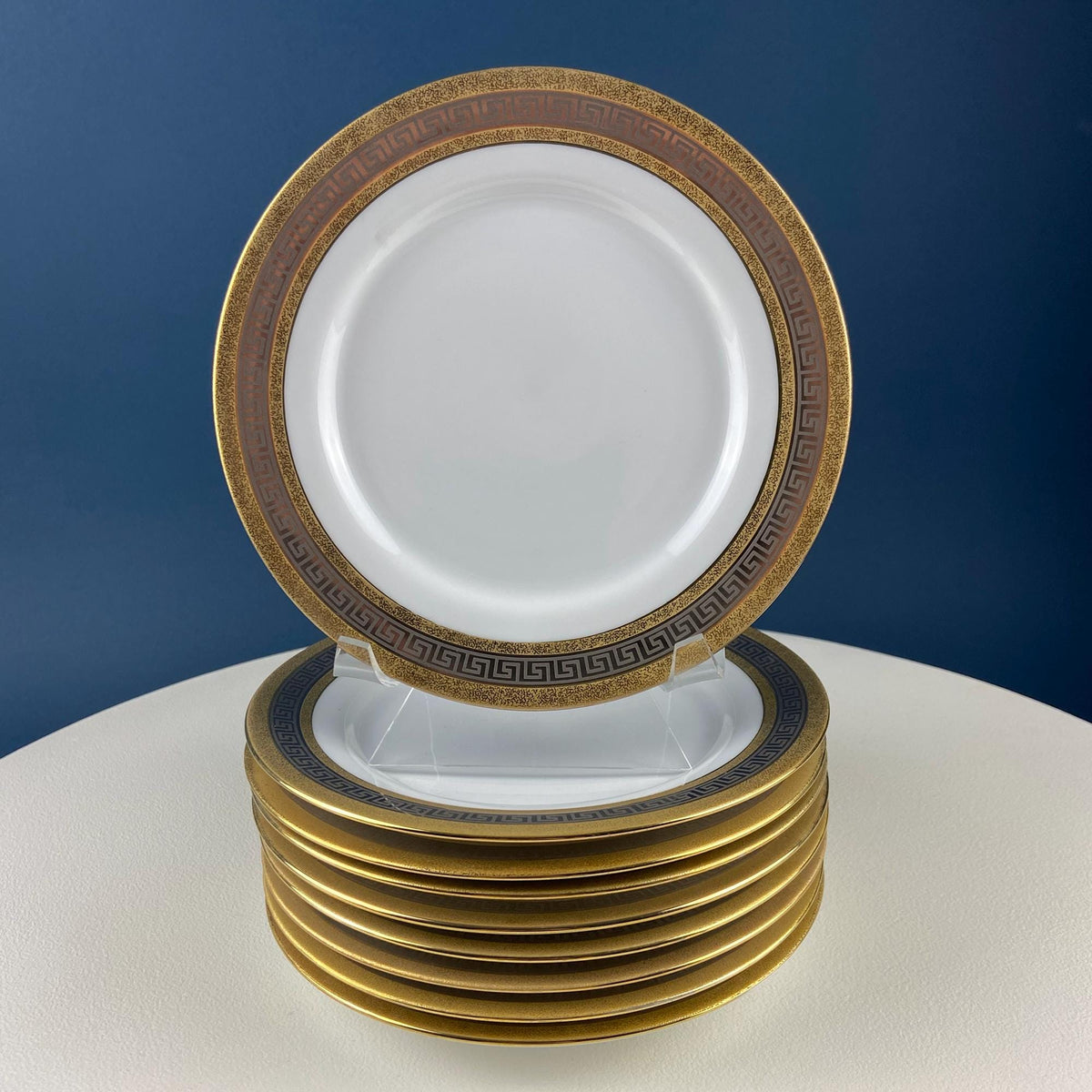 Sheng Xing White, Gold & Platinum Greek Key Dinnerware, 42 Pieces
