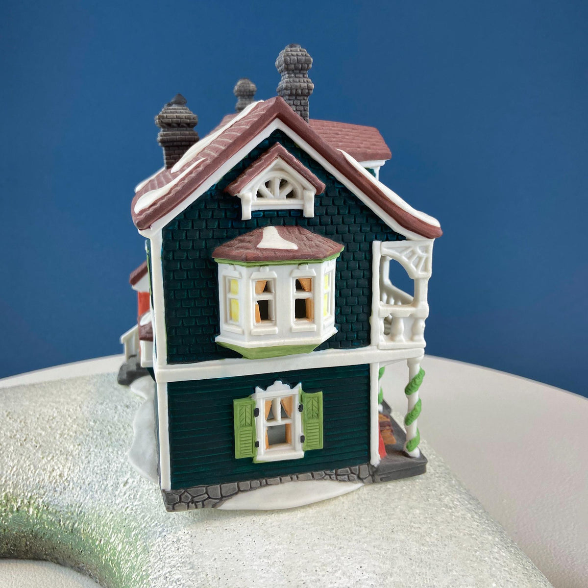 Department 56 Captain's Cottage, New England Village