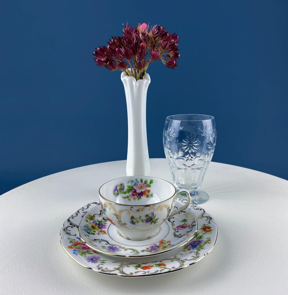 1940s Cut Daisy Garland Low-Stem Tumblers, Set of 5